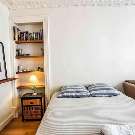 Apartment Spacious Studio Near Montorgueil Paris