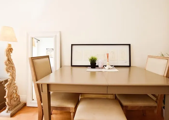 아파트 Spacious Studio Near Montorgueil
